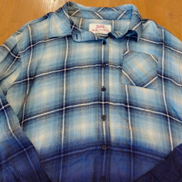Justice Shirt Girls 18/20 XL Ombre Blue Plaid Button Flannel Button Down Top - Picture 2 of 8